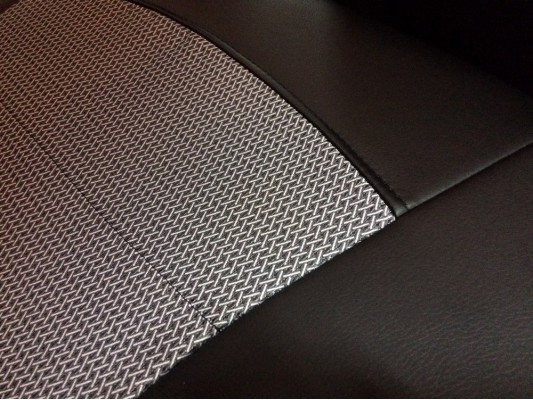 Авточехлы на Hyundai Santa Fe Classic Авточехлы на Hyundai Santa Fe Classic