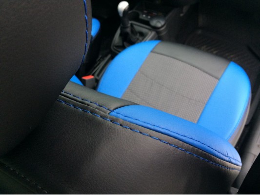 Авточехлы на Lada Kalina 2 Авточехлы на Lada Kalina 2