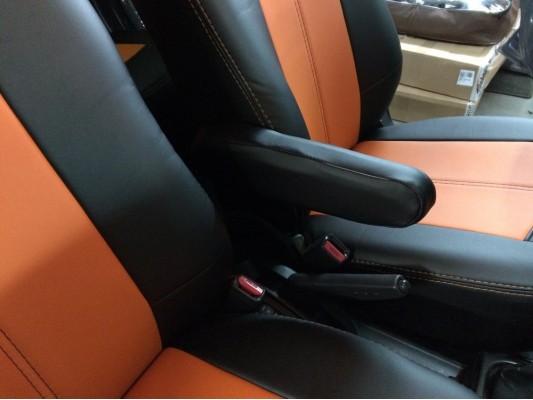 Авточехлы на Nissan Note Авточехлы на Nissan Note