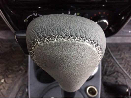 Перетяжка рычага и чехла КПП Перетяжка рычага и чехла КПП